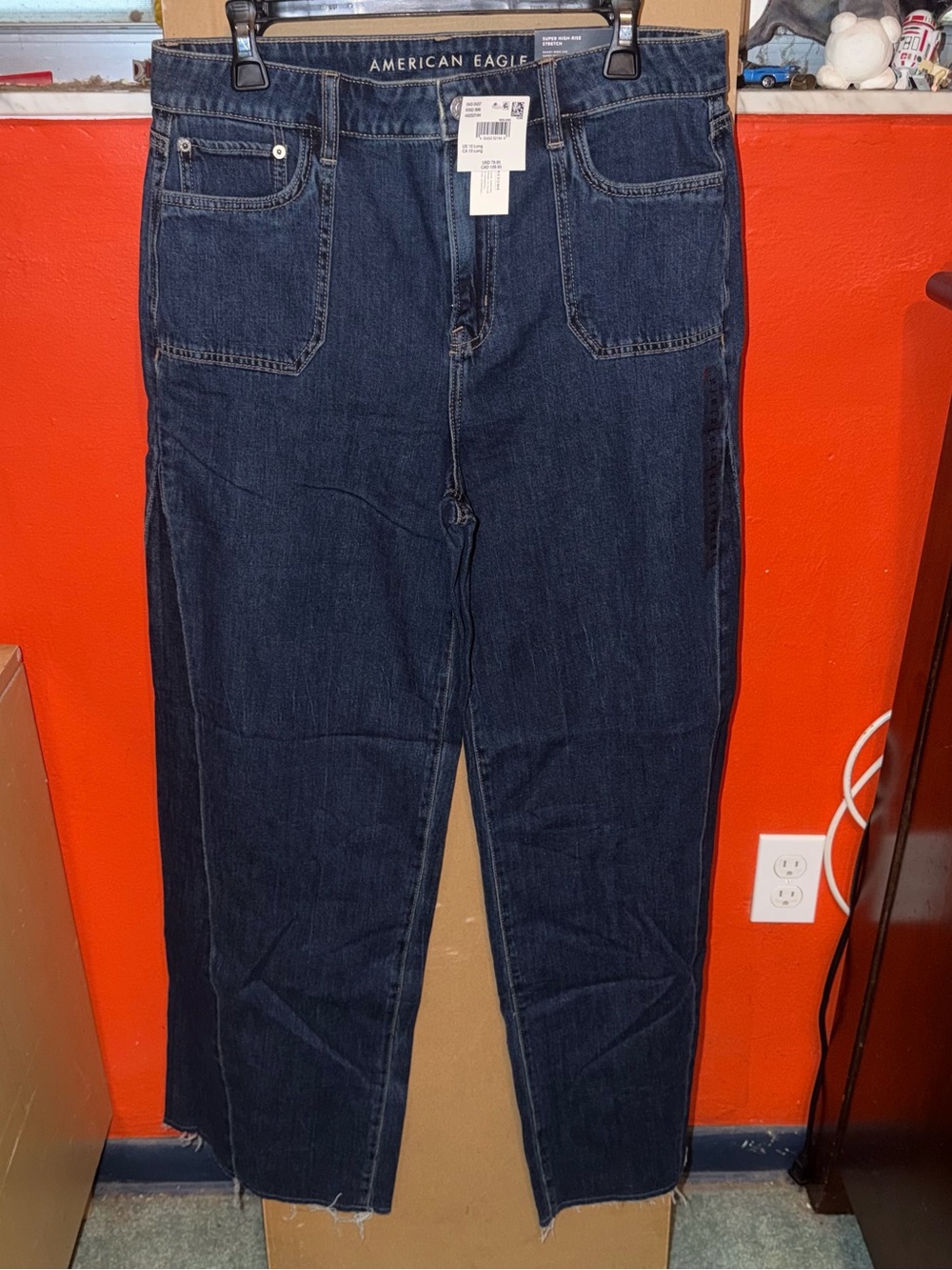 NWT American Eagle Outfitters Dark Blue High-Rise Straight Women’s Jeans
